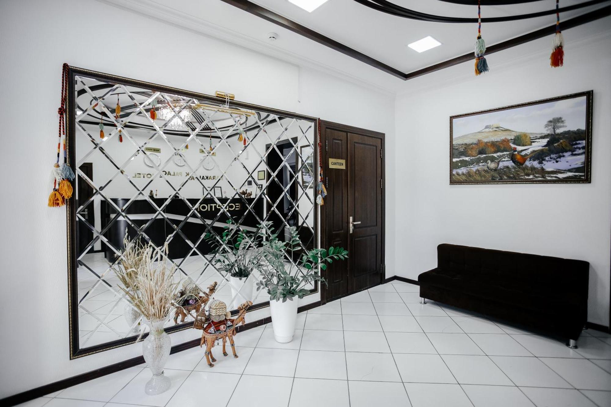 Karakalpak Palace Hotel Nukus Exterior foto